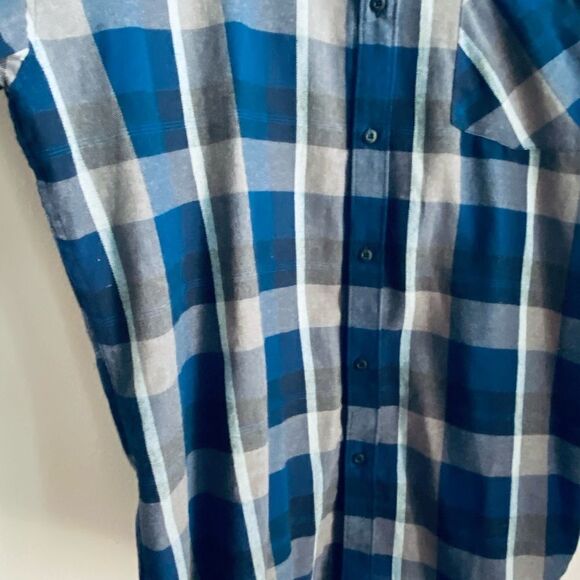 DC button down shirt plaid NWOT Sz xxl - Picture 6 of 10